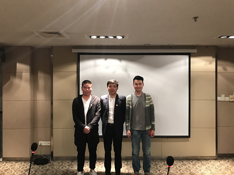 天馬建設(shè)集團(tuán)“歌唱朗誦比賽”成功舉行！